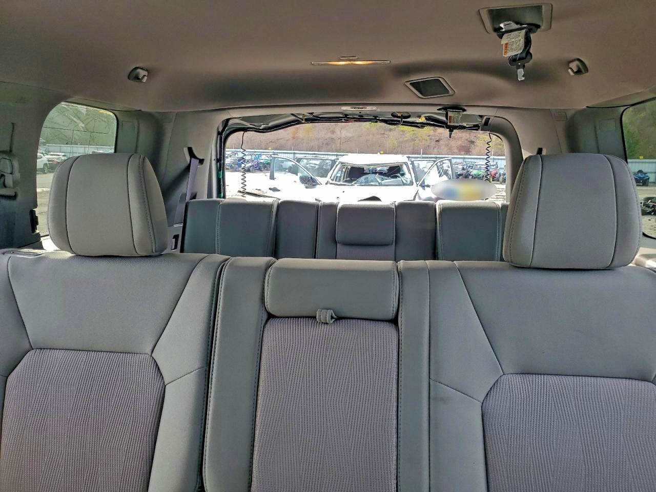 Honda Pilot Ex Image 9