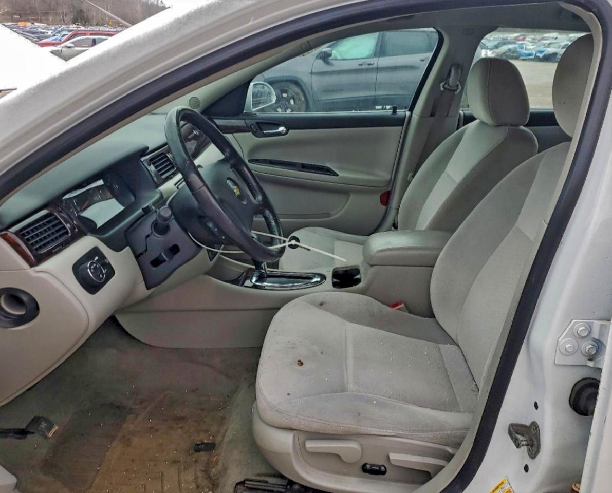 Chevrolet Impala Lt Image 6