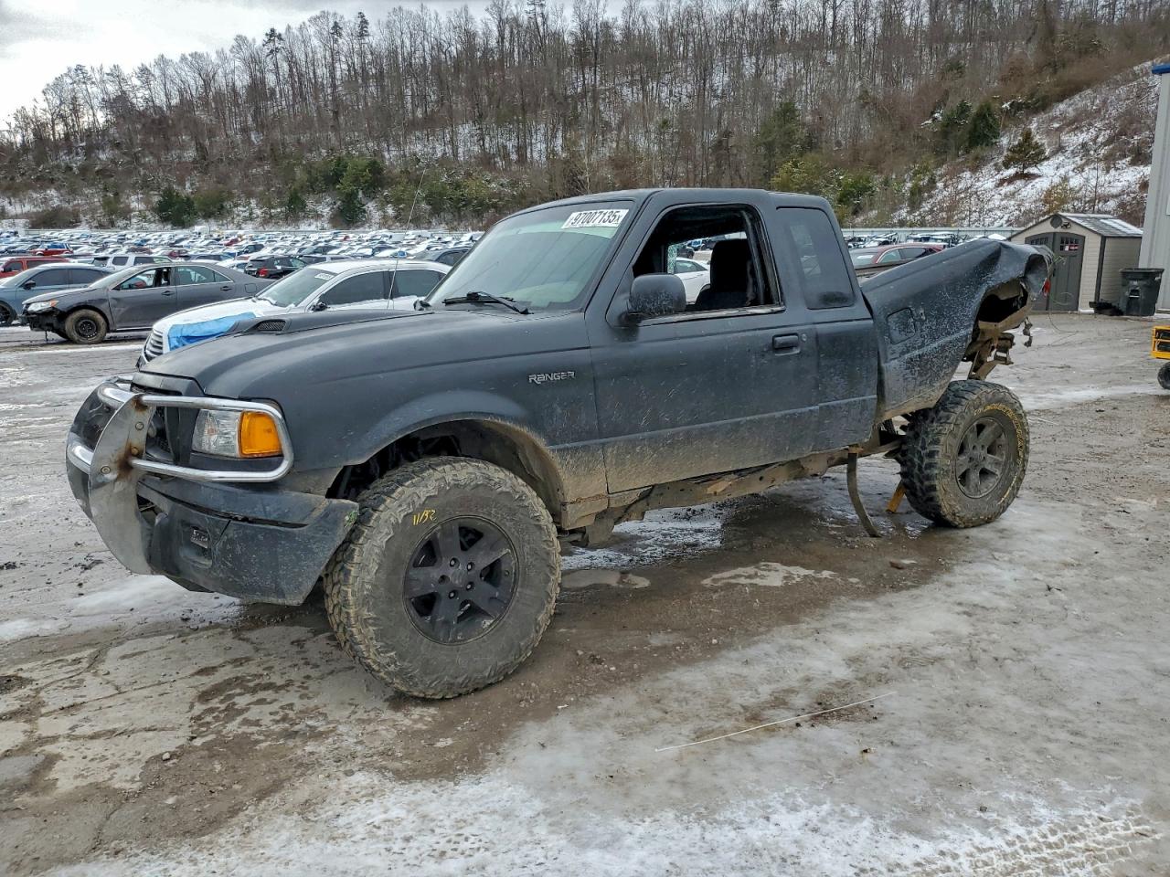 Ford Ranger Super Cab Image 1