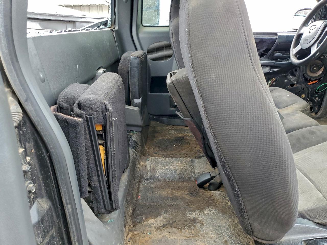 Ford Ranger Super Cab Image 12