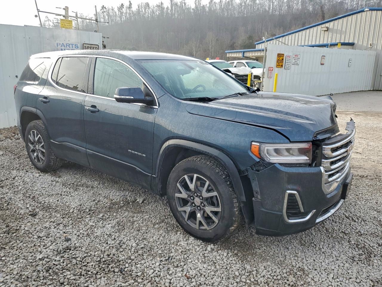 GMC Acadia Sle Image 3