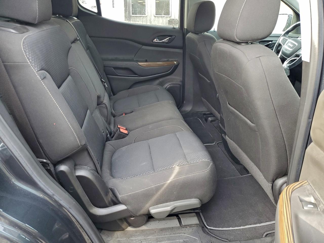 GMC Acadia Sle Image 6