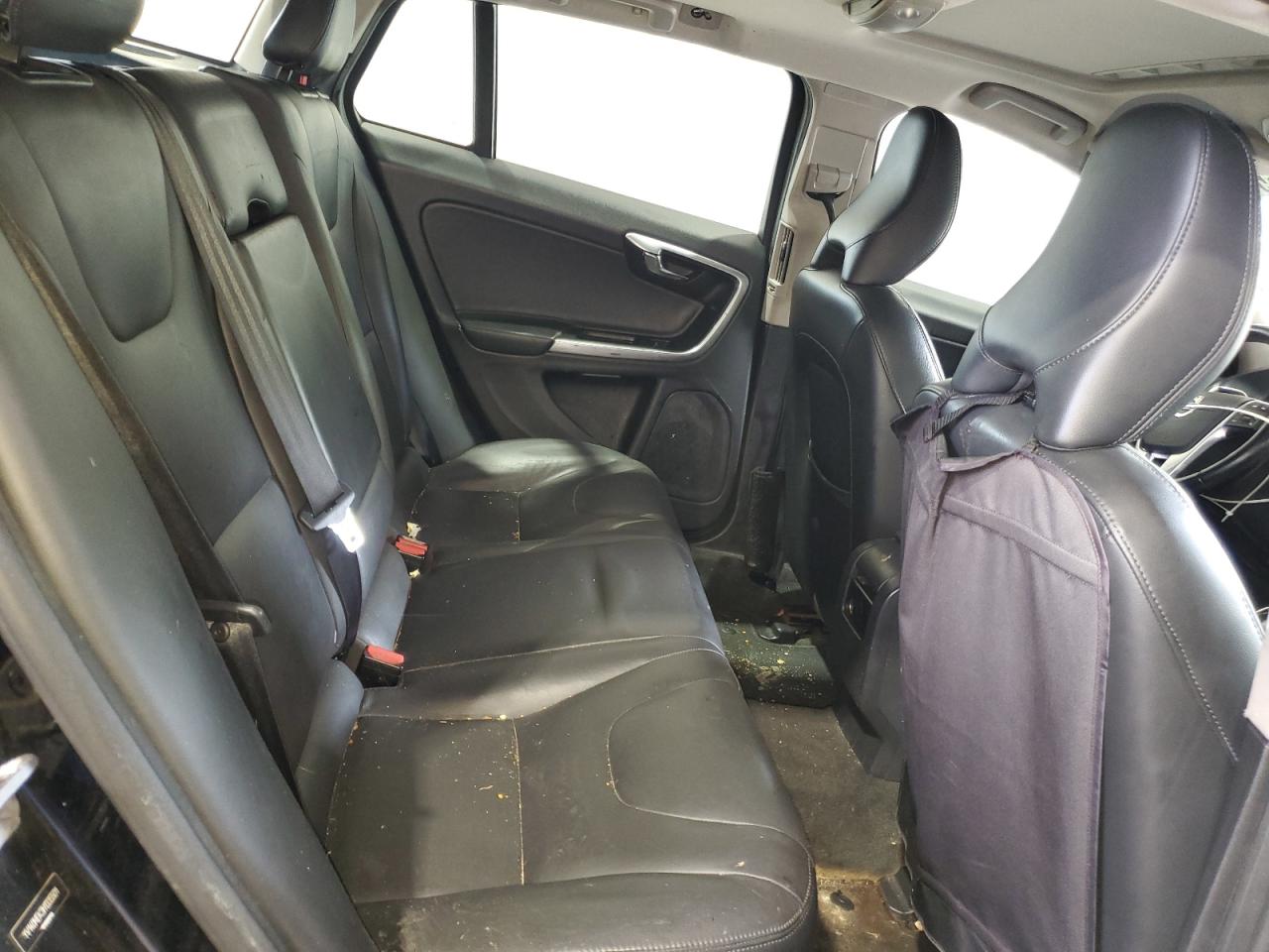 Volvo V60 T5 Premier Image 12