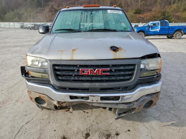 GMC Sierra K2500 Heavy Duty Image 6