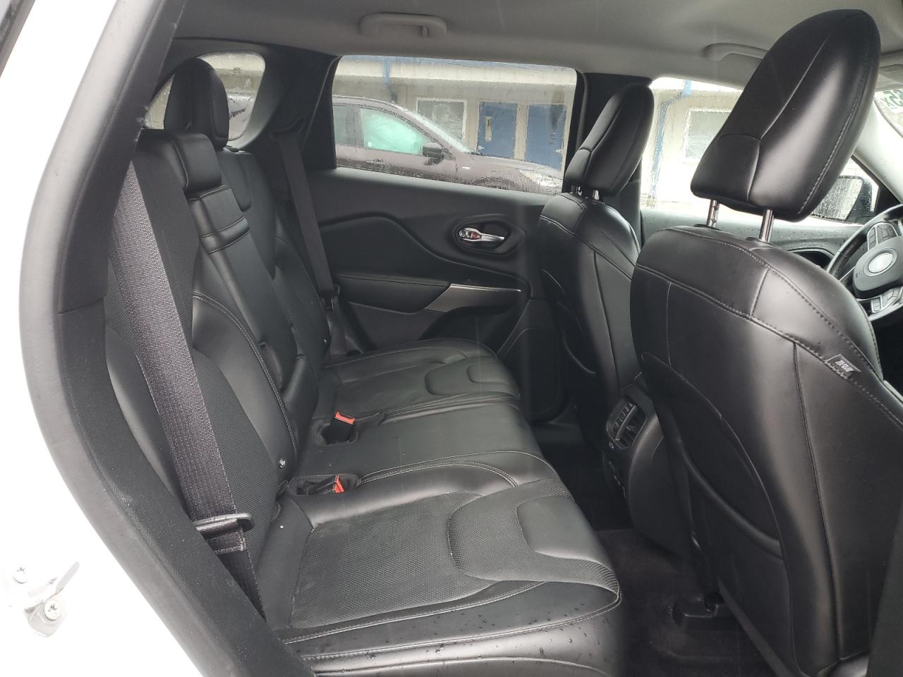 Jeep Grand Cherokee Limited Image 11