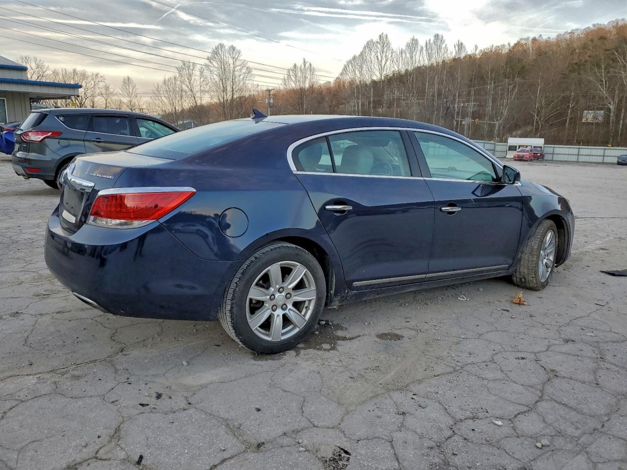 Buick LaCrosse Image 9