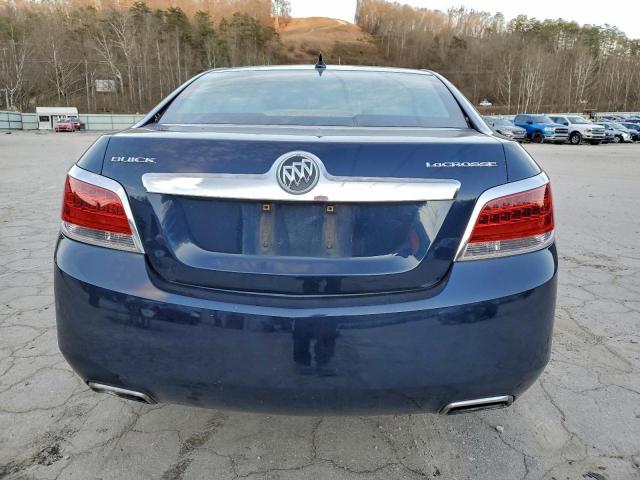 Buick LaCrosse Image 7