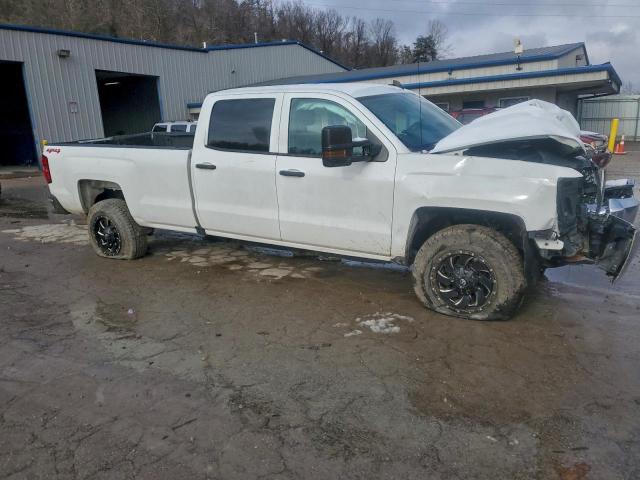 Chevrolet Silverado K2500 Heavy Duty Image 4