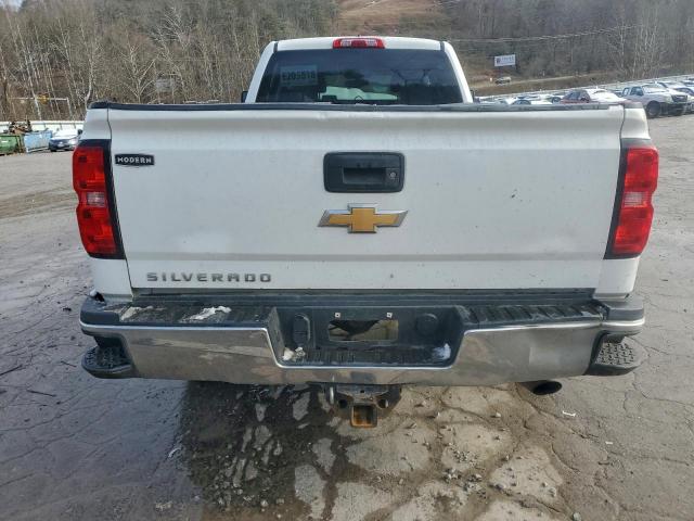 Chevrolet Silverado K2500 Heavy Duty Image 9