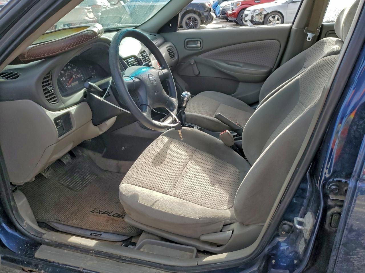 Nissan Sentra 1.8 Image 10