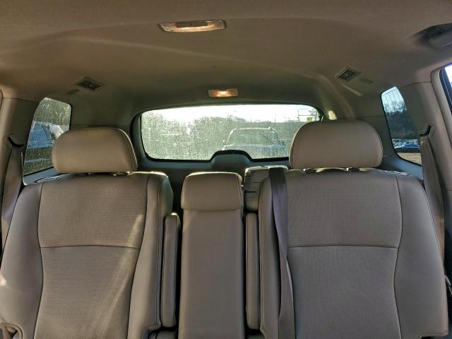 Toyota Highlander Limited Image 2